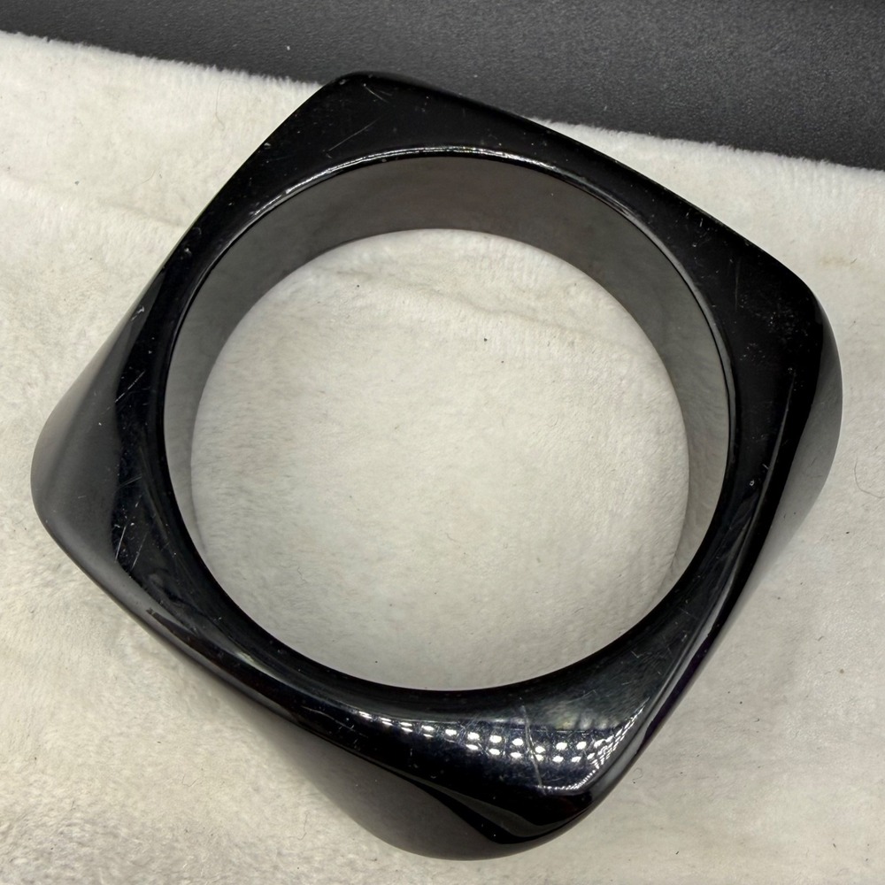 Vintage Retro Bangle Bracelet Chunky Black 8"